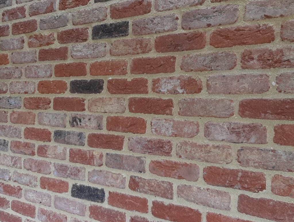 A photo of the Camtech Rustica Kempton Weathered Antique brick in use.