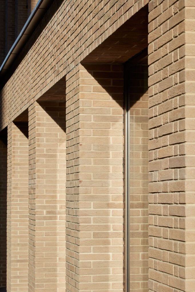 A photo of the MBH Charnwood Stamford Buff Handmade brick in use.